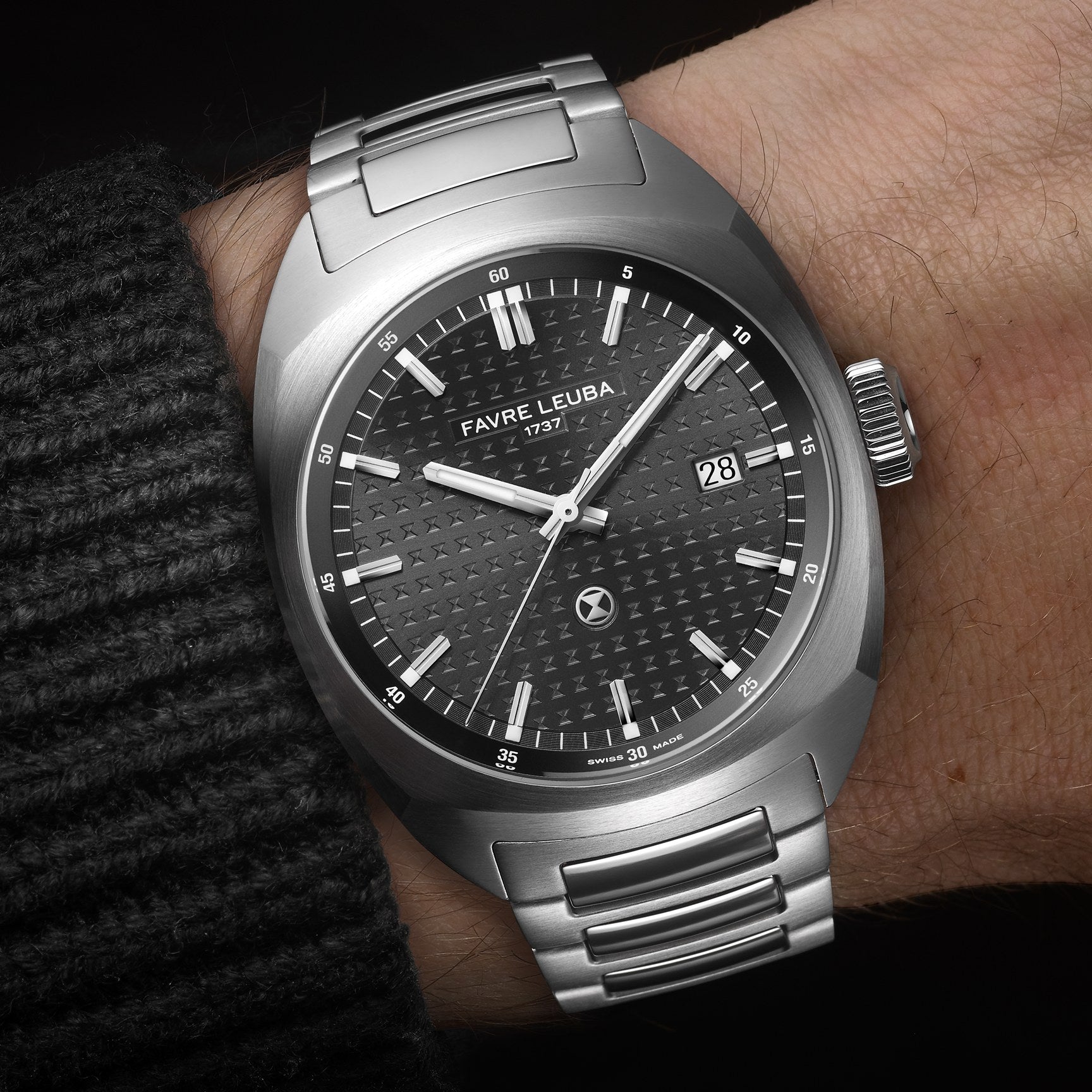FAVRE LEUBA Chief Date – Black Dial, Steel Bracelet — 2