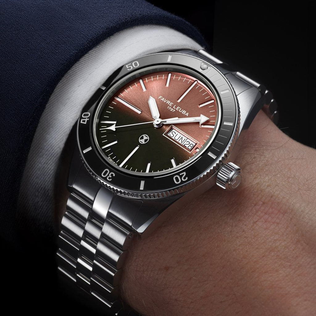 FAVRE LEUBA Deep Raider Day Date – Salmon Dial, Steel Bracelet — 2