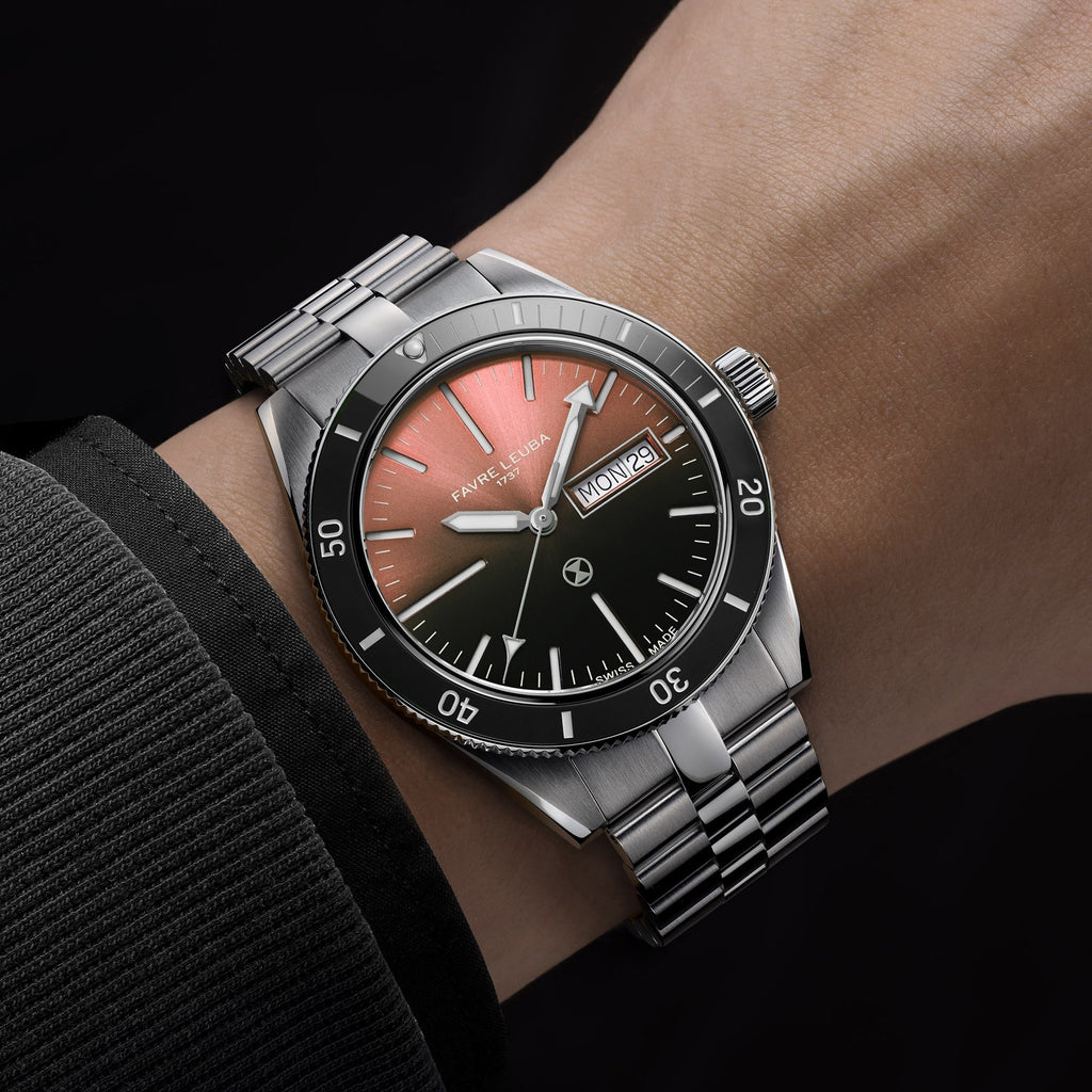 FAVRE LEUBA Deep Raider Day Date – Salmon Dial, Steel Bracelet — 3