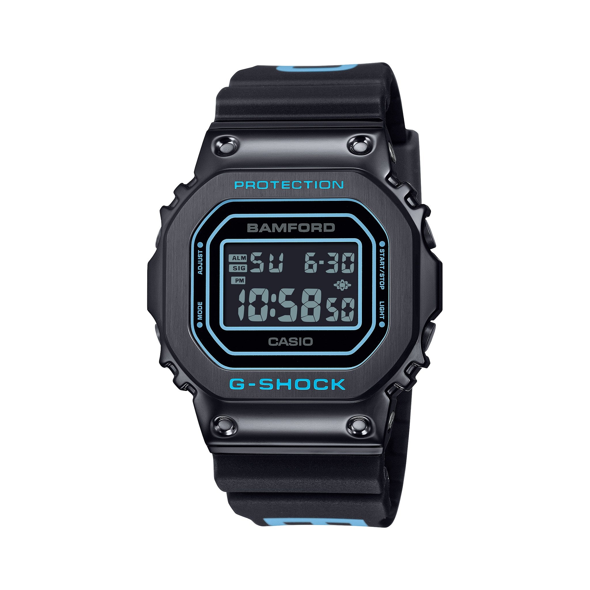 G-SHOCK GM-5600BWD-1 - Metal-Clad Square