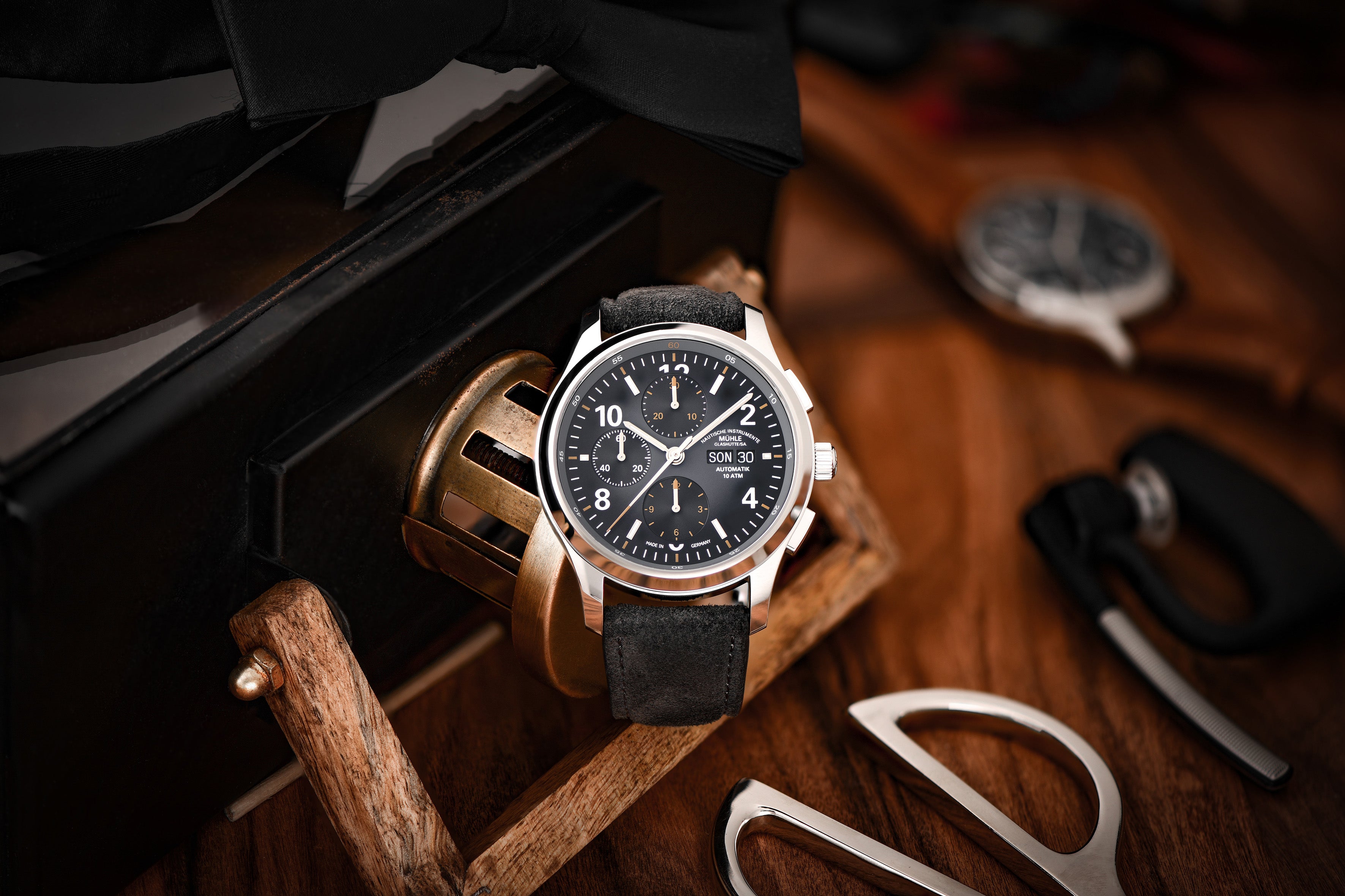 Lunova Chronograph