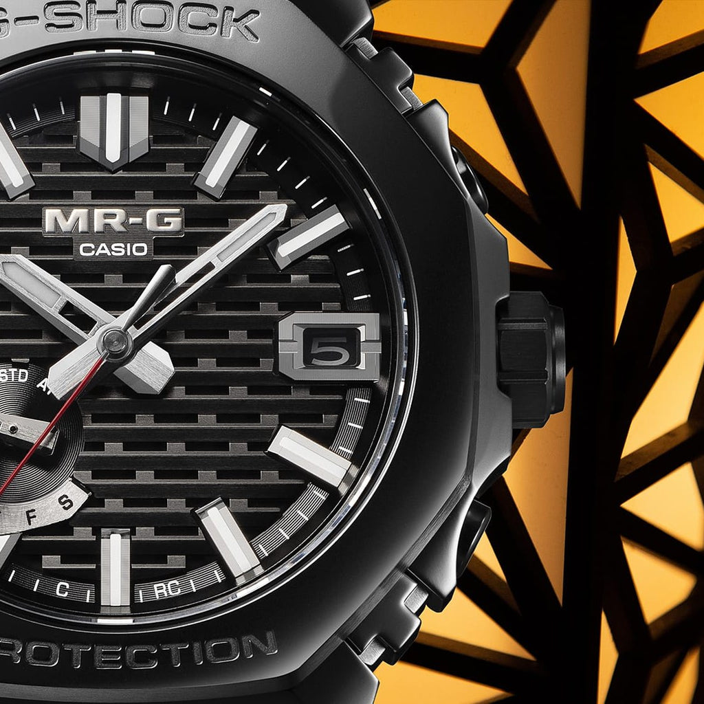 MR-G MRG-B2100B-1A — Titanium Octagon — 8