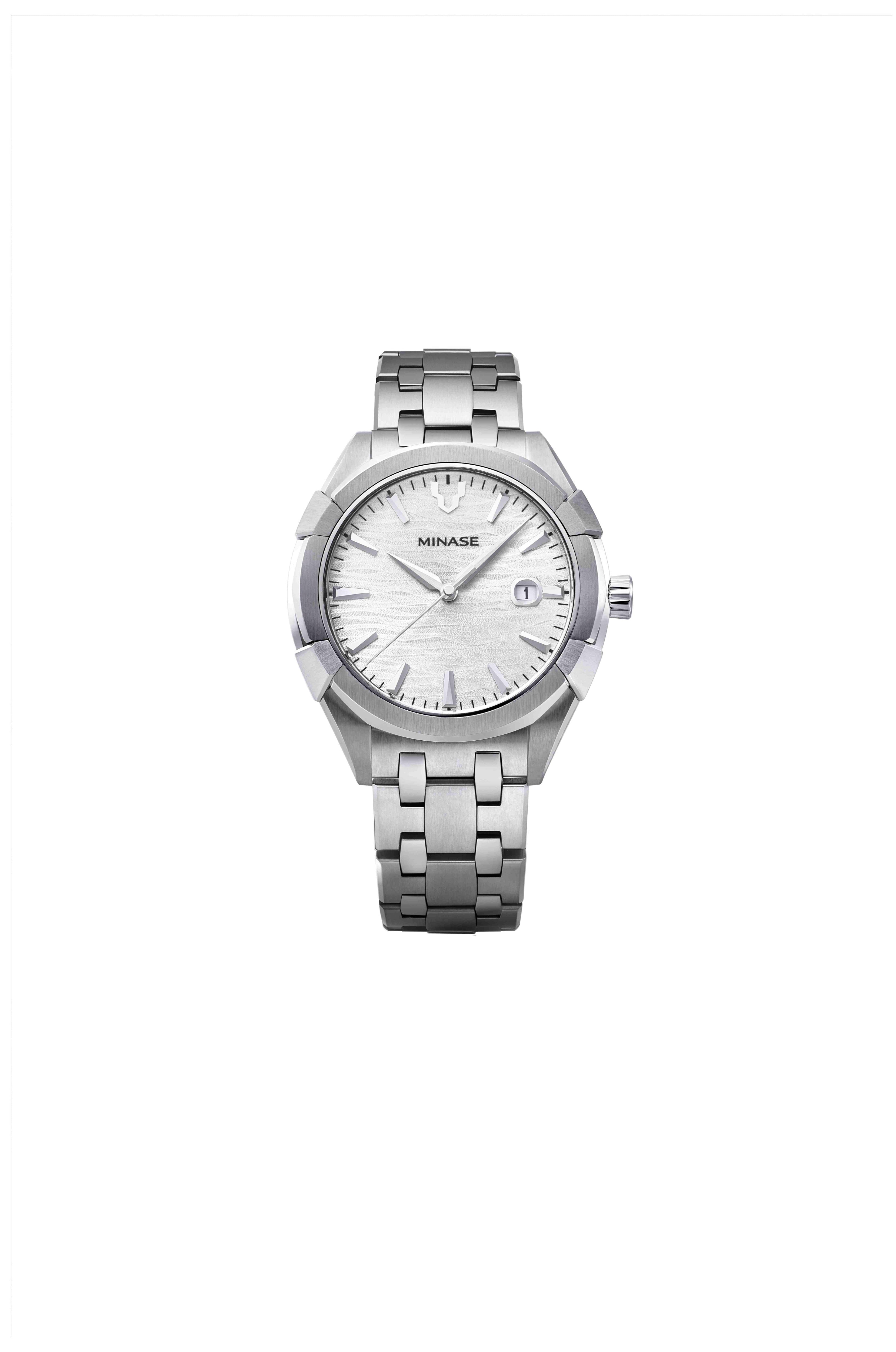 Uruga 42 Bracelet Model [UG03-M01NWH-SSB]